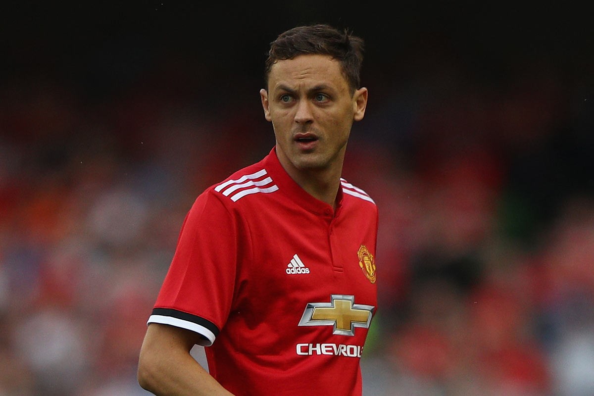 誉而闻名 誉而闻名